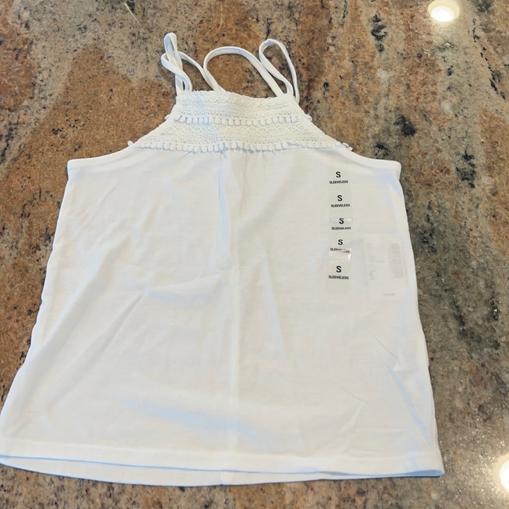 White tank